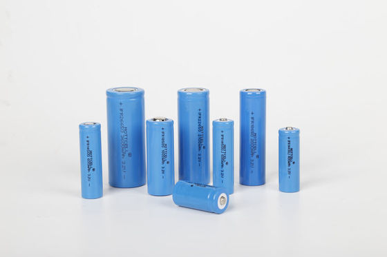 3.7v গভীর চক্র সৌর লিথিয়াম আয়রন ফসফেট ব্যাটারি 18650 Lifepo4 ব্যাটারি সেল