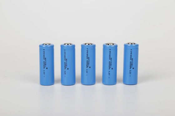 LiFePo4 IFR 26650 লিথিয়াম আয়ন রিচার্জেবল ব্যাটারি 3.2V 3300mAh সৌর শক্তি সিস্টেমের জন্য