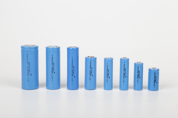 3.2V 3.7V লিথিয়াম আয়রন ব্যাটারি সৌর শক্তি 18650 14500 LIFEPO4 সিলিন্ড্রিক্যাল ব্যাটারি সেল 0